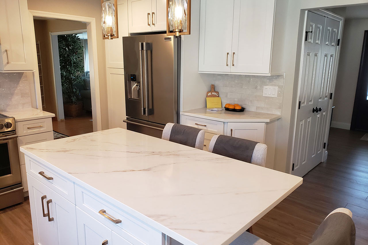 Knightswood Rd Kitchen and Family Room Remodel